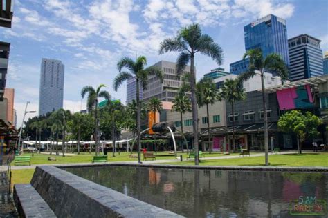 THE 10 CLOSEST Hotels to Bonifacio High Street .